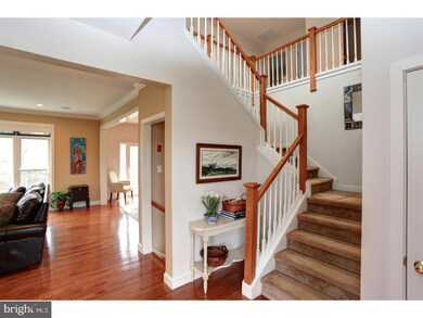 526 Wall St, Phoenixville, PA 19460 - photo 3