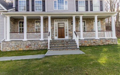 CLOSE UP FRONT PORCH
