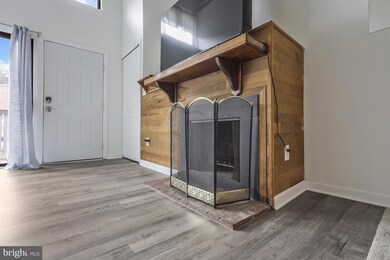 3865 El Camino Place unit 5, Alexandria, VA 22309 - photo 7