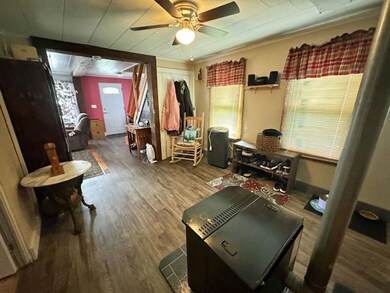 59 Elm St, West Rutland, VT 05777 - photo 7