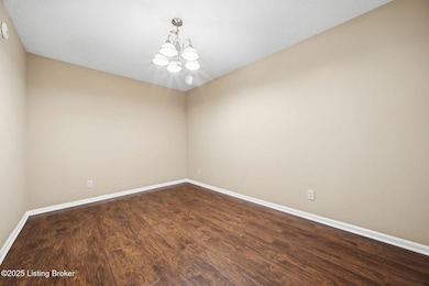 610 La Fontenay Ct, Louisville, KY 40223 - photo 4