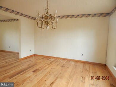 611 Fountain Ave, Burlington, NJ 08016 - photo 6