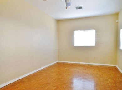 4 Office or Den