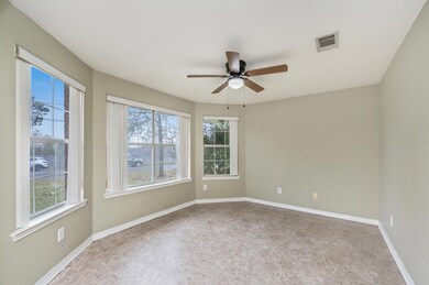 1215 Jefferyscot Dr-01