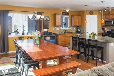 Dining Room_DMD_3998-SMALL