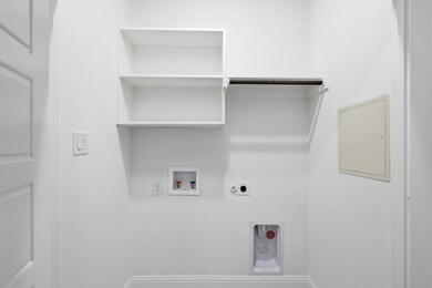 196 Griffith Dr, Princeton, TX 75407 - photo 5