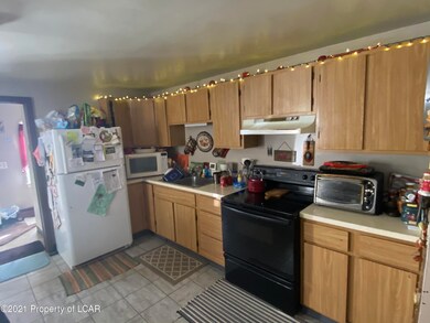 62 Ryman St, Luzerne, PA 18709 - photo 3