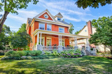 2-web-or-mls-36 E 12th St, Holland-2