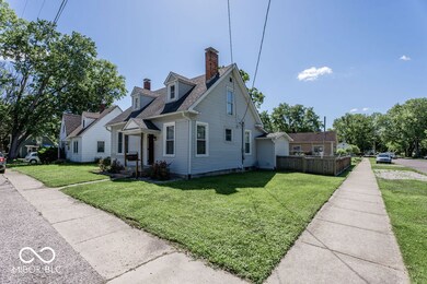 223 W Carter St, Plainfield, IN 46168 - photo 3