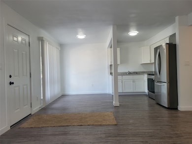 7823 Detroit St unit 3, Houston, TX 77017 - photo 4