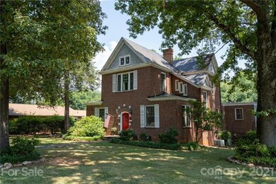 510 Davie Ave, Statesville, NC 28677 - photo 2