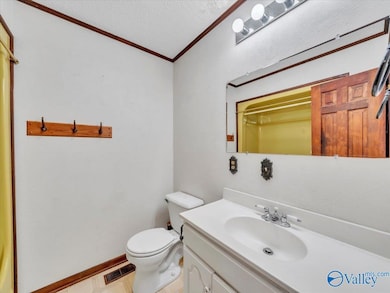 2115 Pell St, Scottsboro, AL 35769 - photo 5