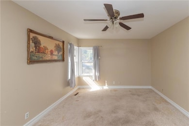 1018 E 5th St, Cherryvale, KS 67335 - photo 3