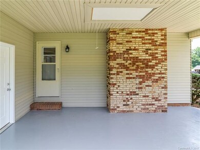 113 Rockledge Dr, Gastonia, NC 28052 - photo 3