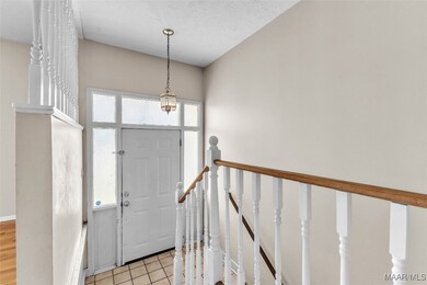 1422 Flamingo Ln, Montgomery, AL 36116 - photo 5