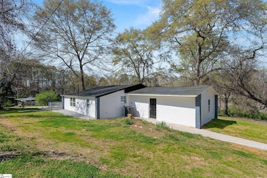 103 Woodrow St, Walhalla, SC 29691 - photo 5