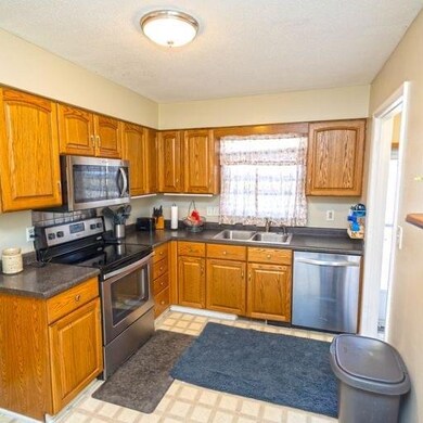 624 32nd St, West Des Moines, IA 50265 - photo 7