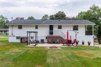 1636 Tuscarawas Ave, Coshocton, OH 43812 - photo 5