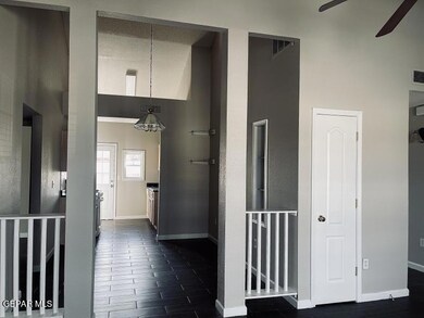 14300 Puentecillas Dr, Horizon City, TX 79928 - photo 3