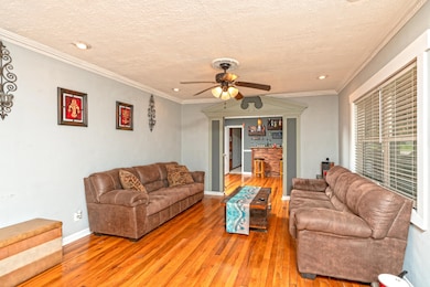 livingroom (3)