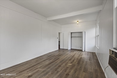 264 Berry St, Gloster, MS 39638 - photo 4