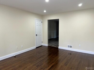 147 Main St unit 1, Metuchen, NJ 08840 - photo 5