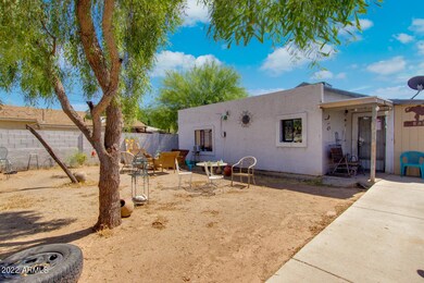 1721 N 26th Place, Phoenix, AZ 85008 - photo 5