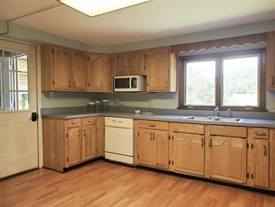 549 Us Route 5 N, Barnet, VT 05821 - photo 3