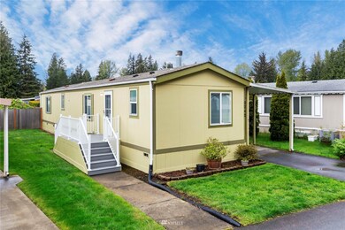 2242 Anadoll Ave, Enumclaw, WA 98022 - photo 2