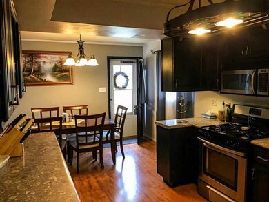 Dining Room. Open floor plan- and side entrance co
