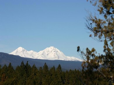 3351 NW Arrowleaf Ct, Bend, OR 97701 - photo 3