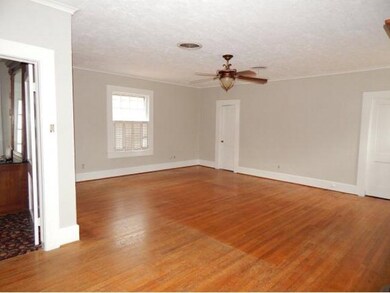 132 S Sanders St, Nacogdoches, TX 75964 - photo 6