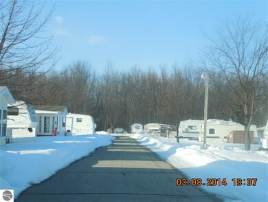 #136 Sleepy Oaks, Au Gres, MI 48703 - photo 7