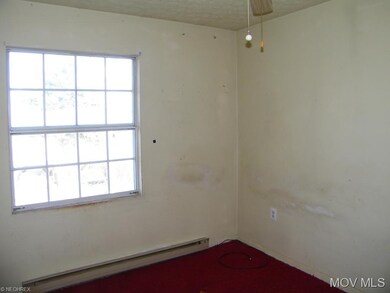1 of 3 Bedrooms