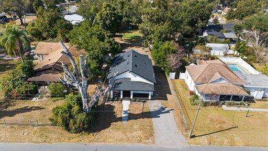 1305 N Burton St, Plant City, FL 33563 - photo 3