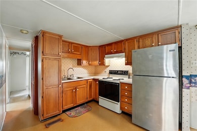 49 Orchard Rd, New Wilmington, PA 16142 - photo 6