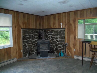 213 Andreas Rd, Andreas, PA 18211 - photo 3