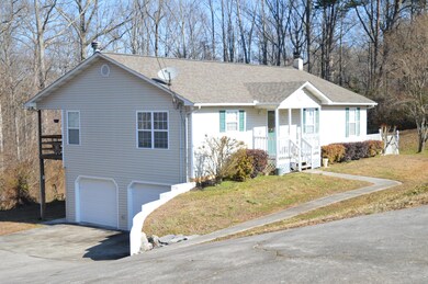 708 Water Oak Dr (65)