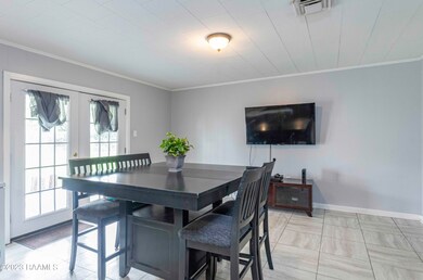 Dining Area 1