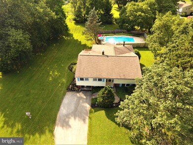 1306 Veronica Ln, Phoenixville, PA 19460 - photo 6