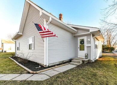 2013 N C St, Elwood, IN 46036 - photo 3