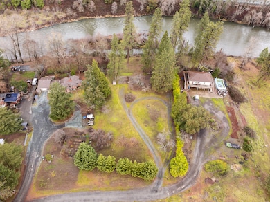 8730RogueRiverHwy-021