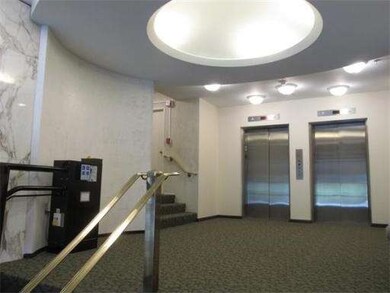 Executive House unit 107, Worcester, MA 01609 - photo 5