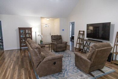 871 Saint Murphys Dr, Columbus, GA 31904 - photo 6