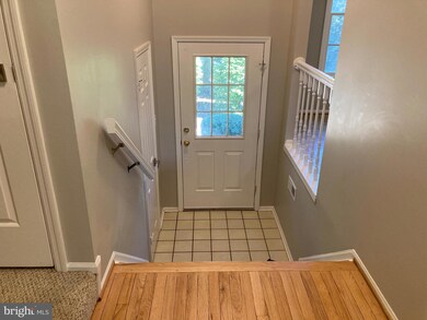 7507 Swan Point Way, Columbia, MD 21045 - photo 2