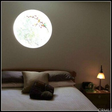 Sleep under the moonlight window