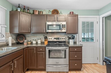 2831 Taylor Rd, Columbus, IN 47203 - photo 7