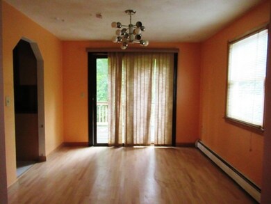 922 Aldrich St, Uxbridge, MA 01569 - photo 5