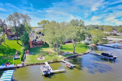 520 Bald Knob Rd, Johnsburg, IL 60051 - photo 2