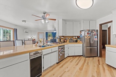 5-13185 Montecito Rd Kitchen Bjpg